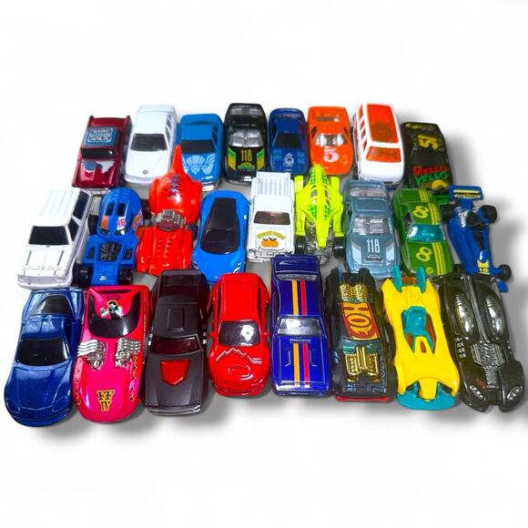 Hot Wheels Matchbox 25 Mixed Diecast Toy Car Lot – Splittin’ Image Pack - Picture 2 of 8